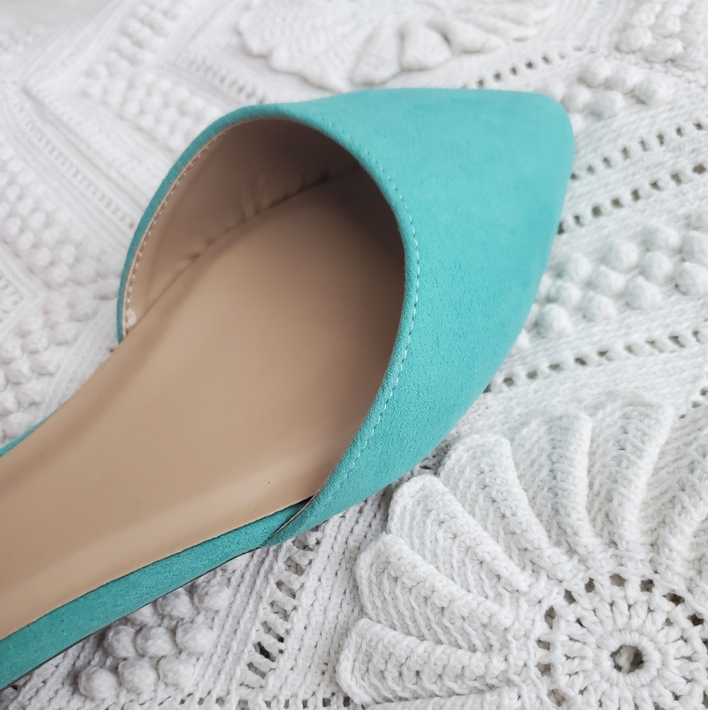 NIB Mint flats